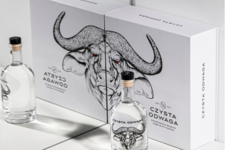 Wódka z bawołem – symbol odwagi i charakteru marki premium