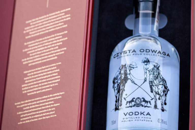 Jakie alkohole pasują do świata golfa i jeździectwa?